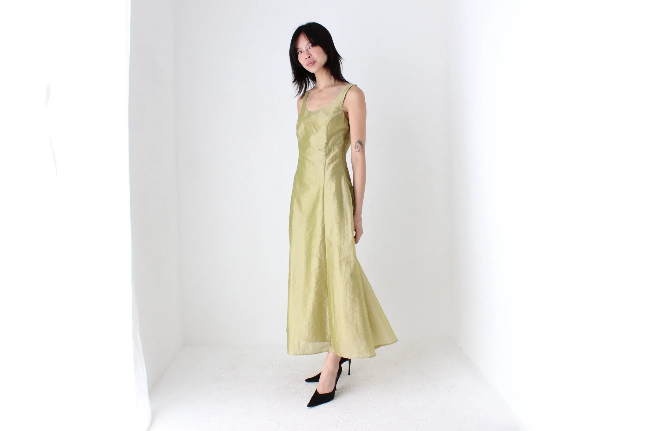 90s Iridescent Crinkle Organza Avant Garde Cocktail Gown