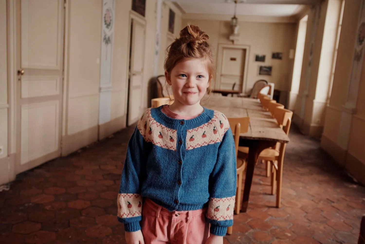 Apple Collar Cardigan in Blue