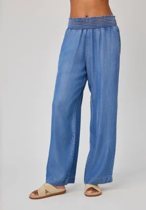 Bella Dahl Smocked Waist Wide Leg Pant - Moonlit Haze Wash