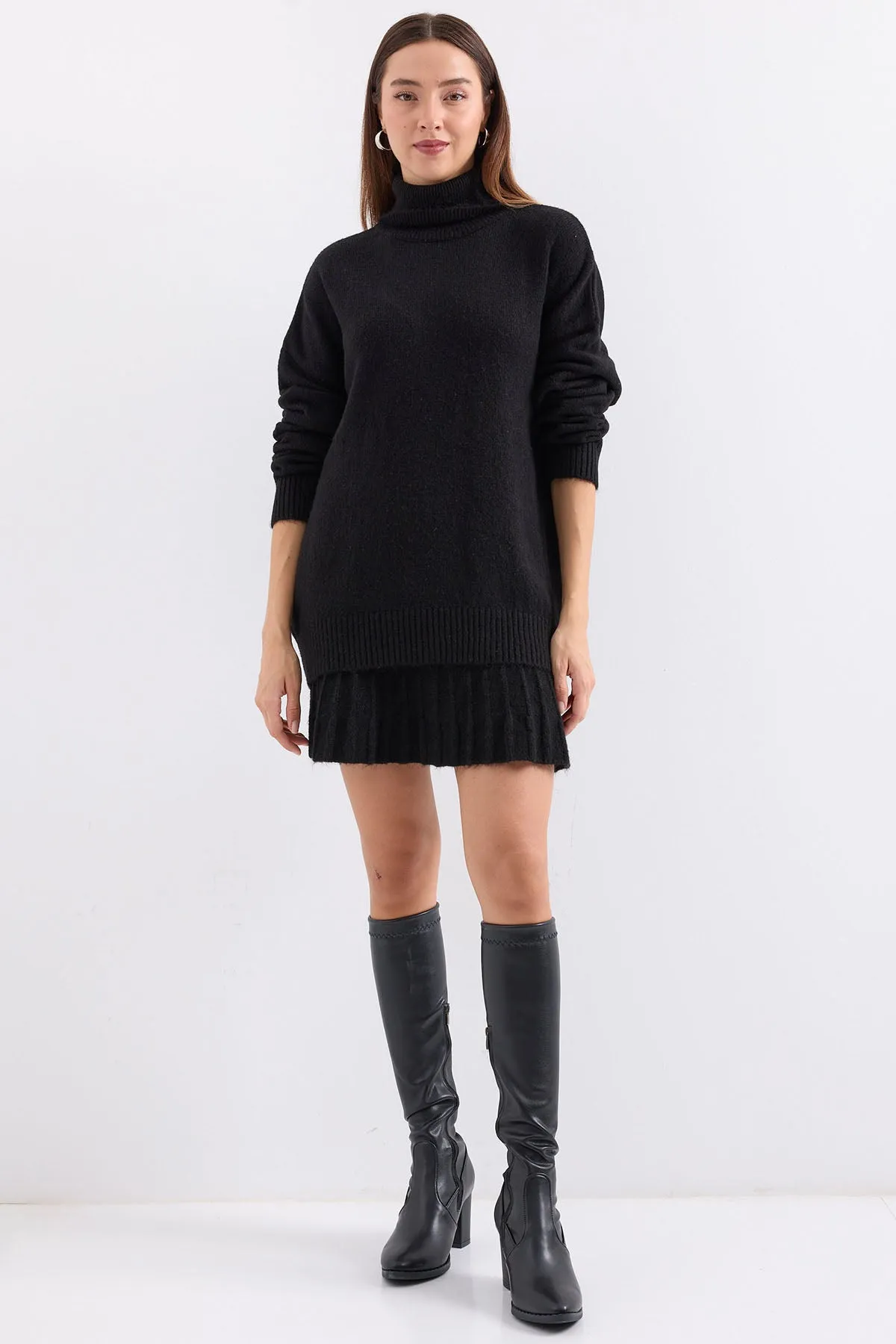 BGD Women Kazakh Skirt Knit Set - Black - Avondale