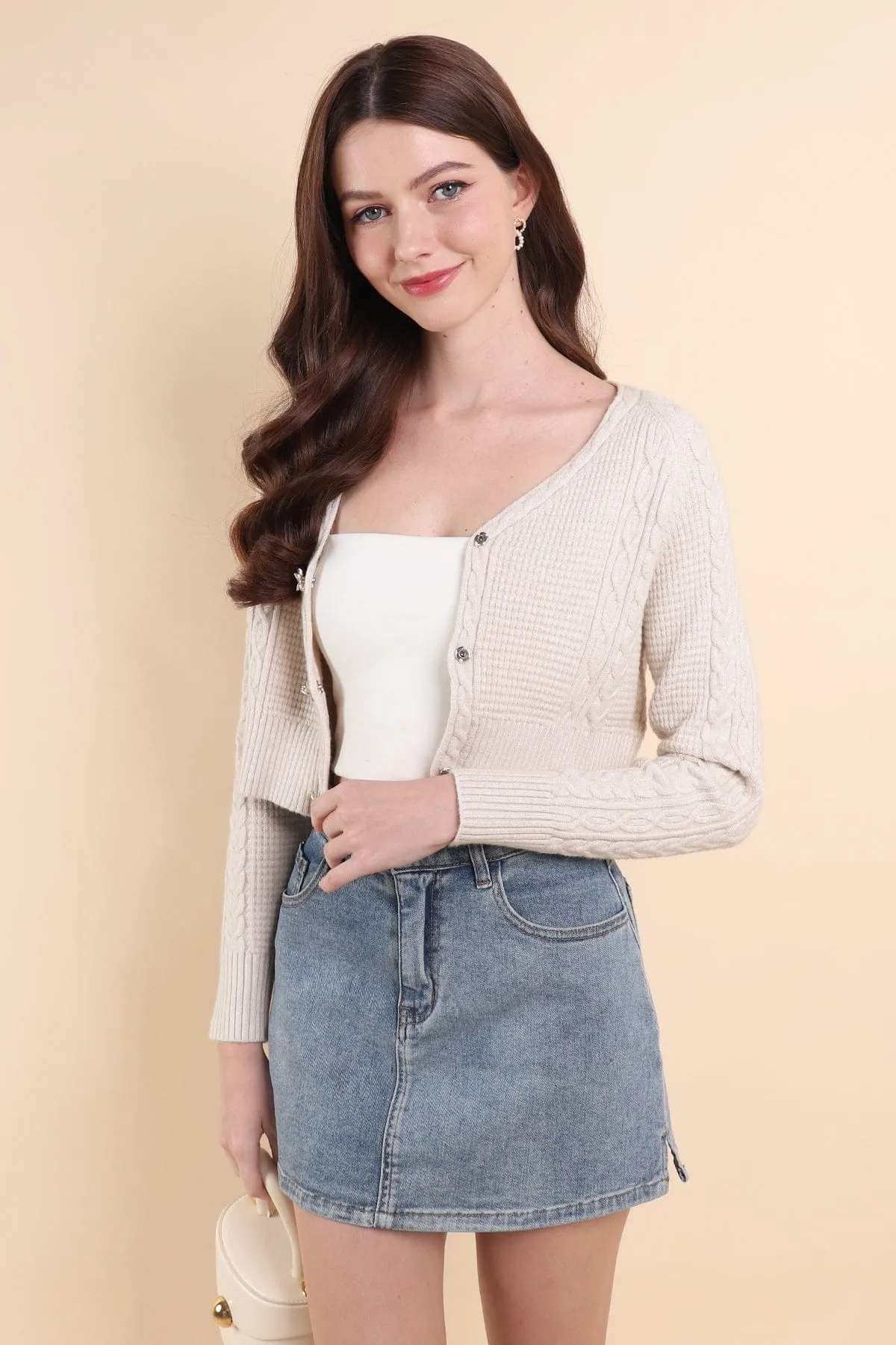 DANIELLE WEAVED CARDIGAN IN OAT