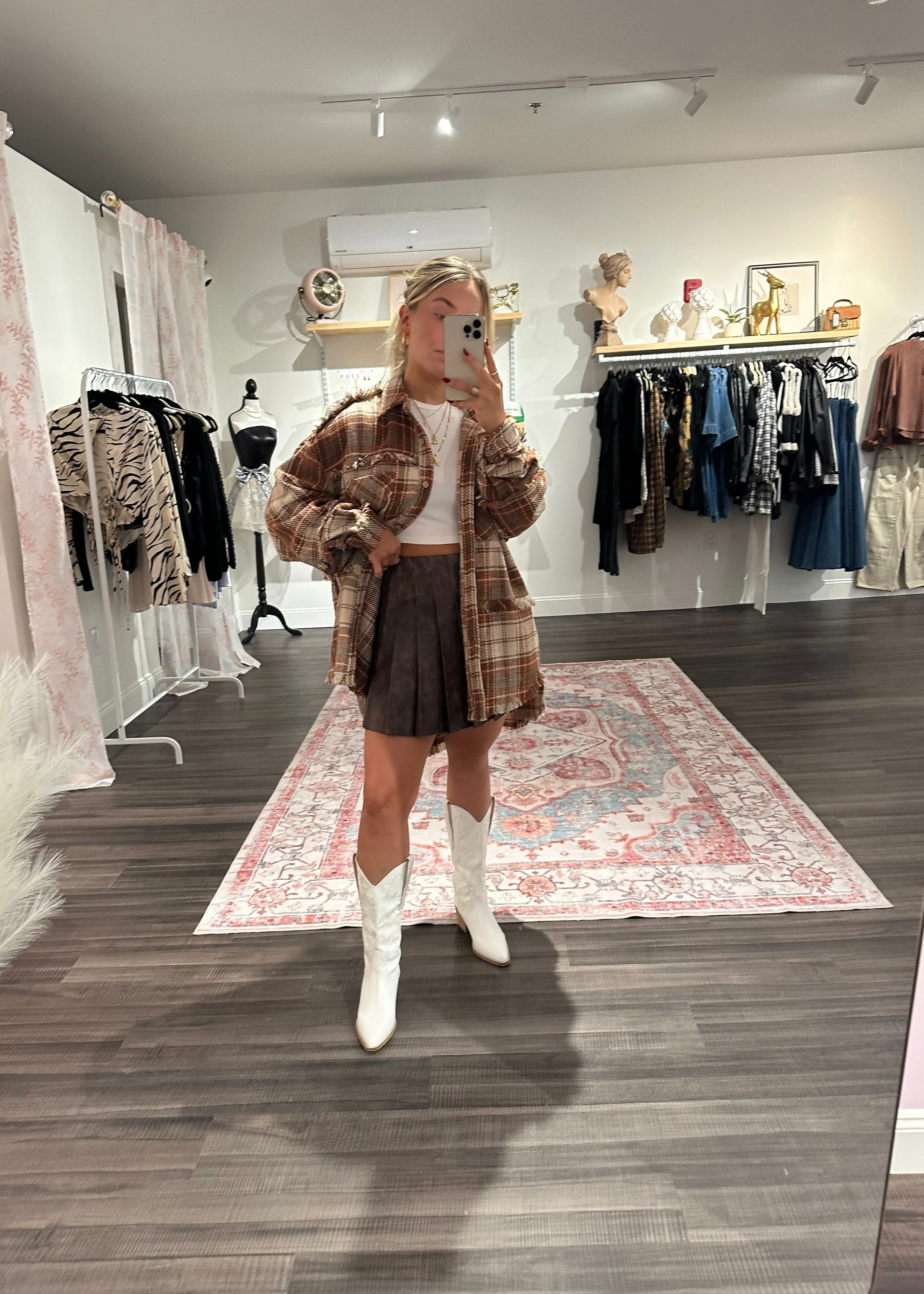 Faux Leather Pleated Mini Skourt