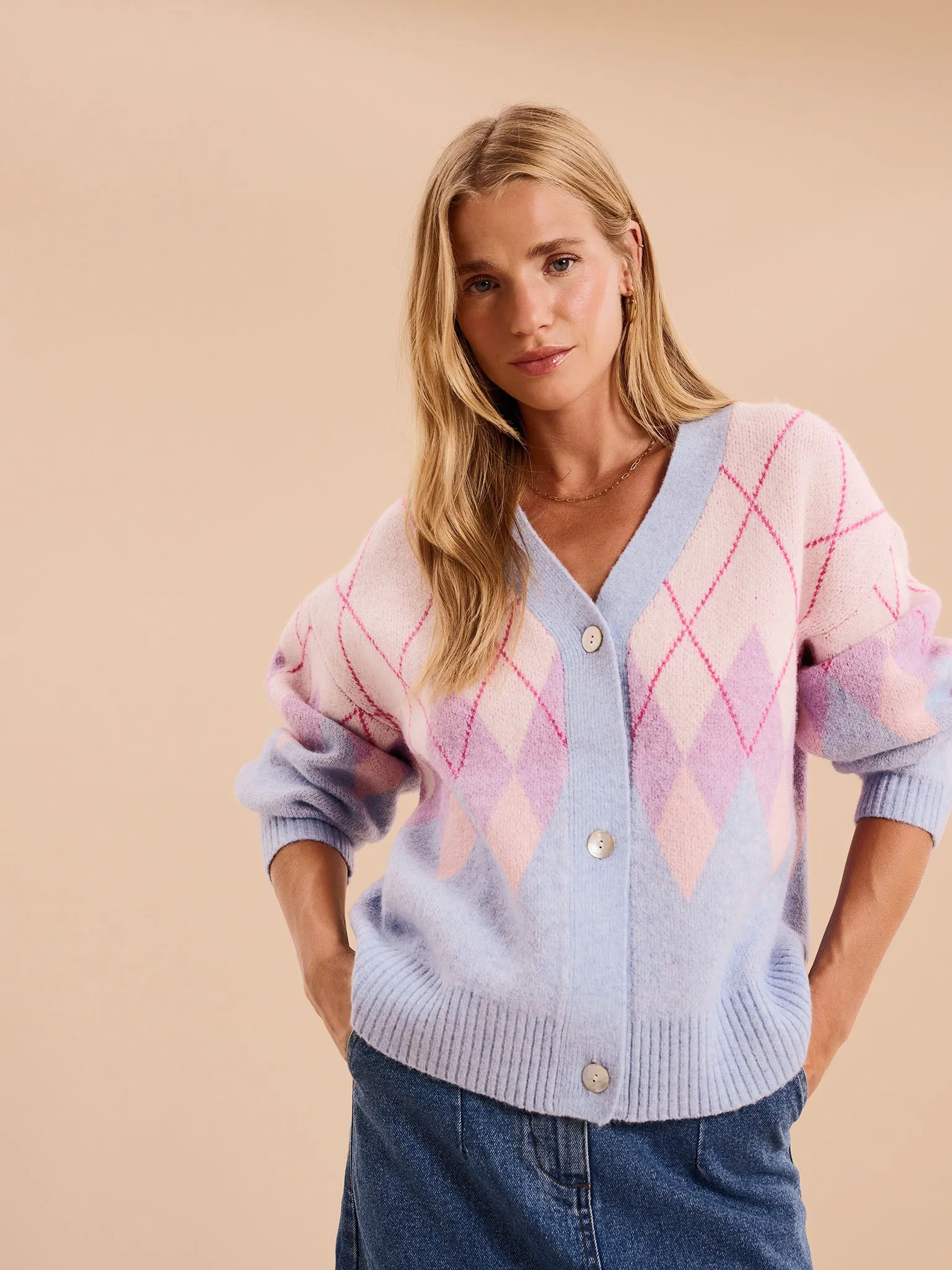 Henni Fluffy Argyle Cardigan in Cream