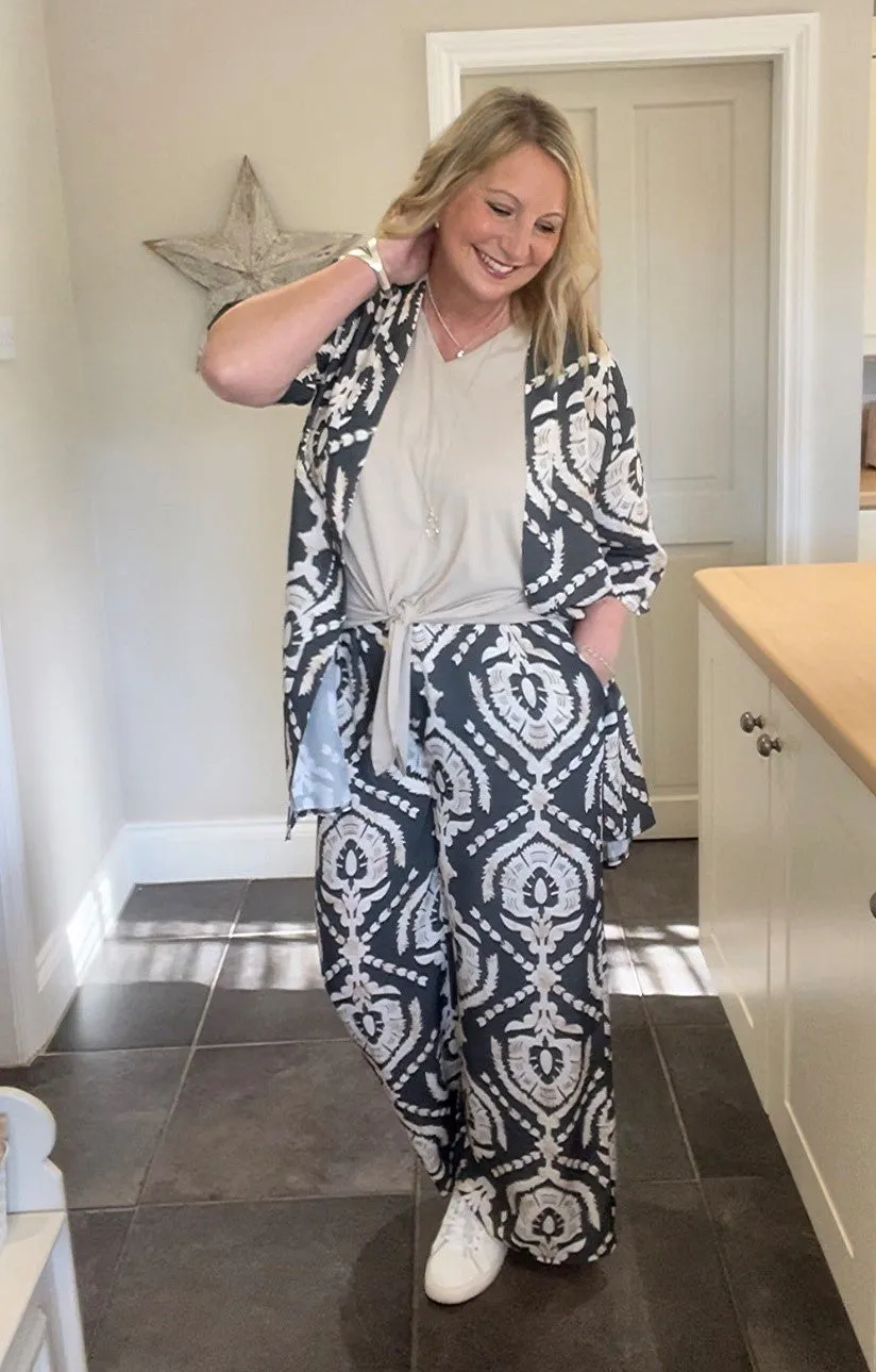 Kimono Jacket in Baroque Print