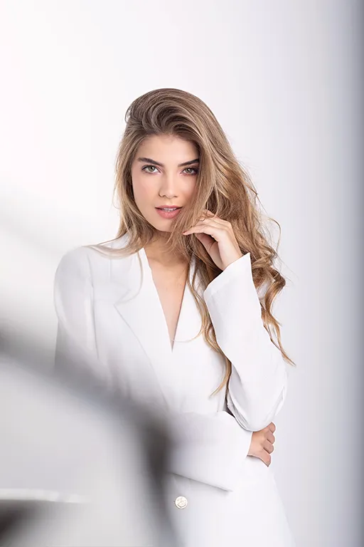 Linen Blazer in Off-White