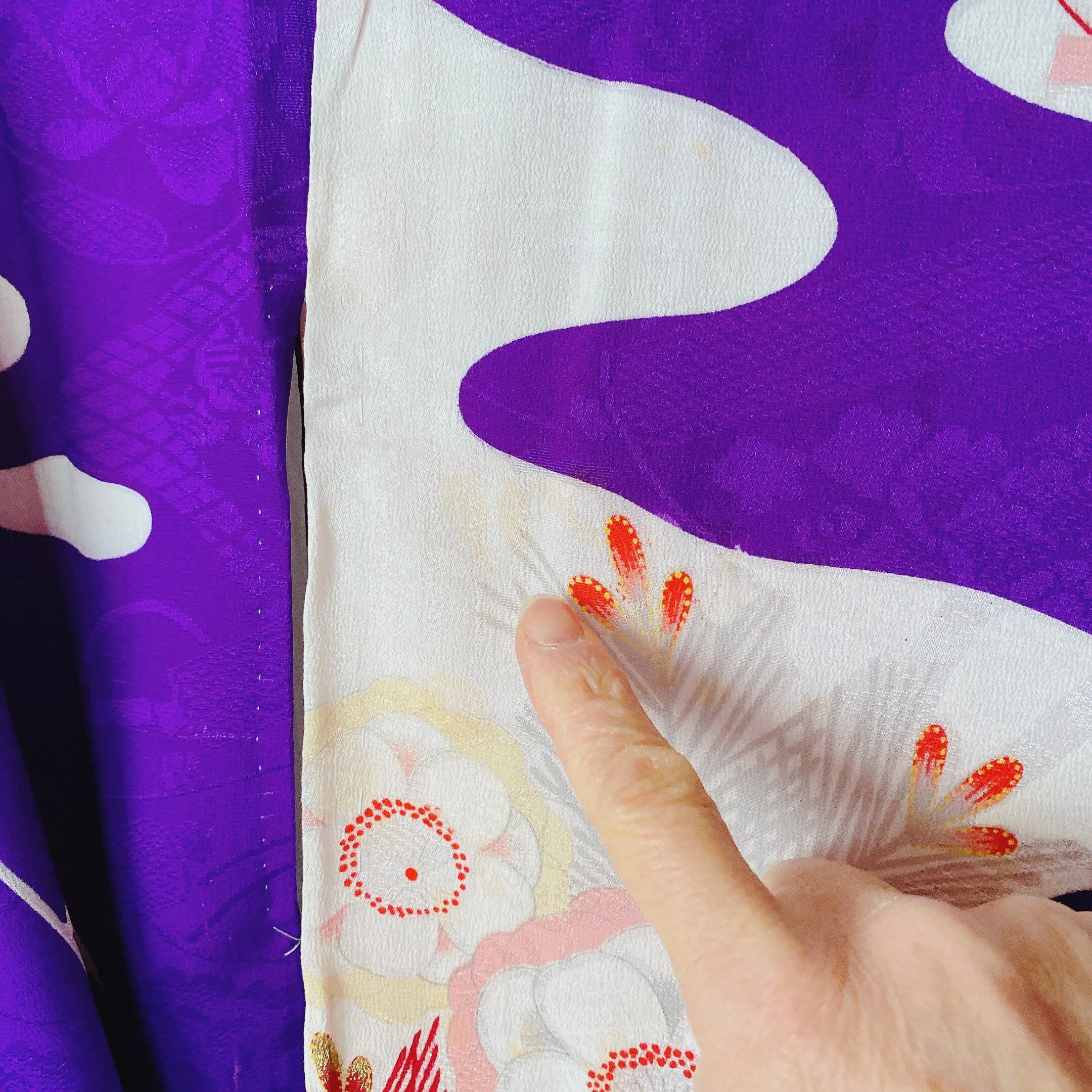 Purple Japanese Kimono, Floral, Clouds, Early Showa 1930's, Genuine Antique, Classic decorative fabric, Lounge Wear, Elegance Flower