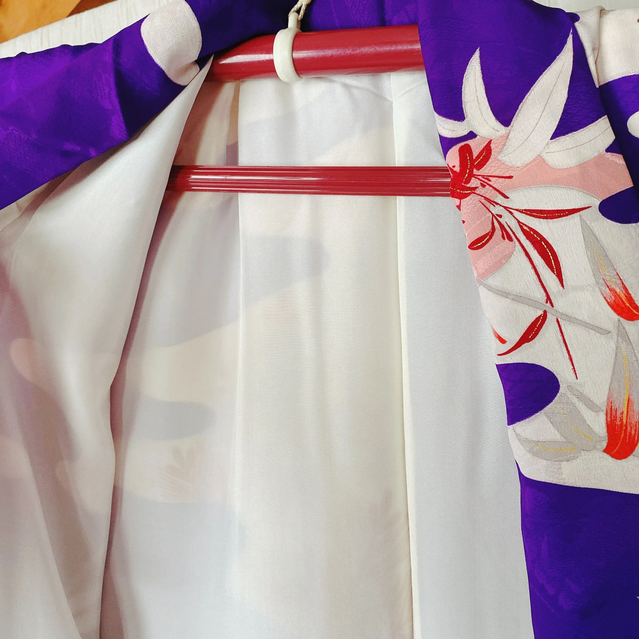 Purple Japanese Kimono, Floral, Clouds, Early Showa 1930's, Genuine Antique, Classic decorative fabric, Lounge Wear, Elegance Flower