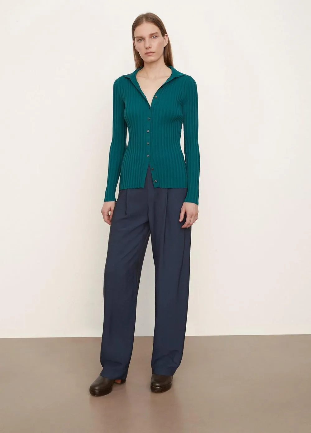 Ribbed Long Sleeve Button Up Cardigan in Dark Jade