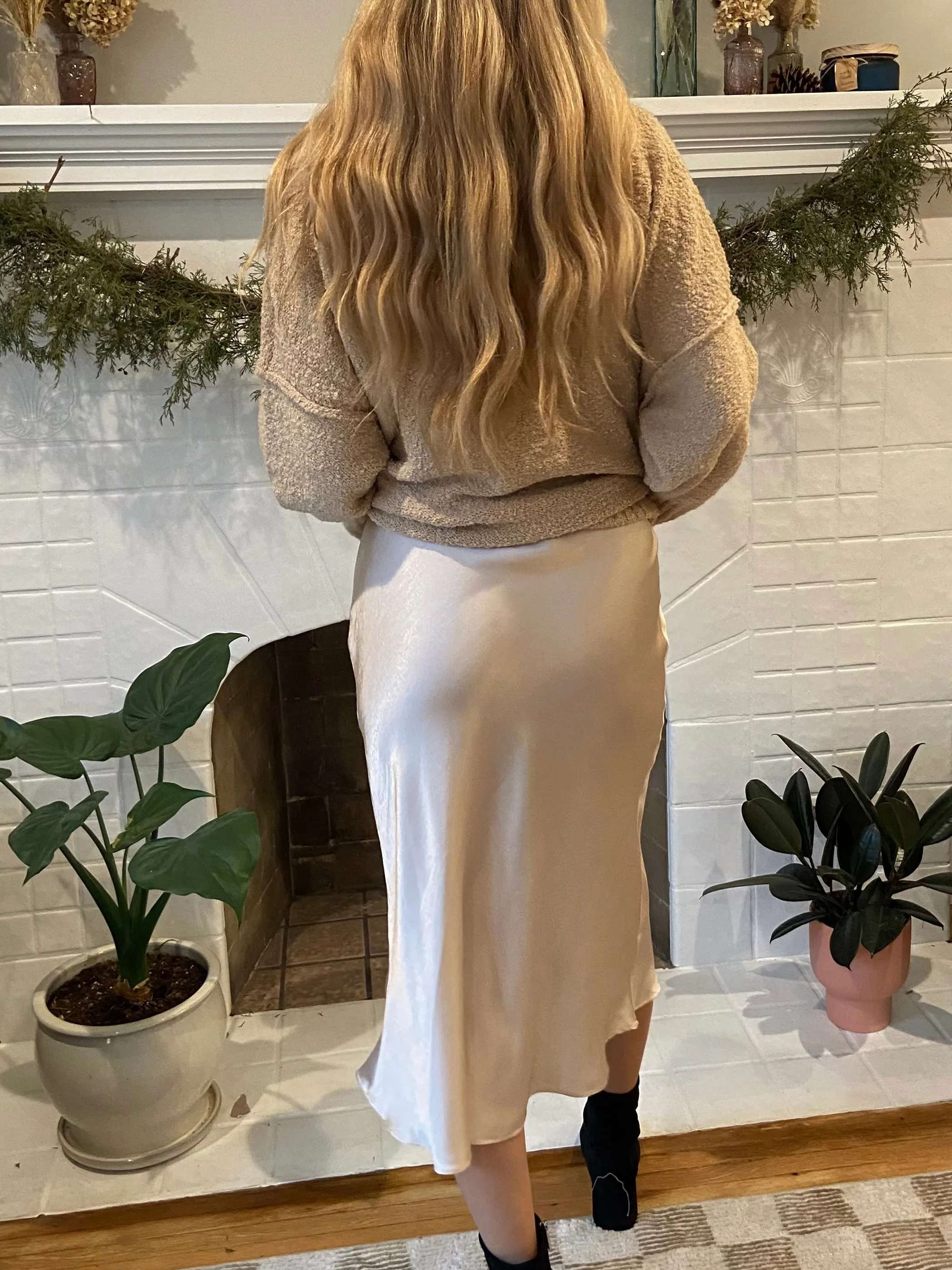Shelbi Silk Midi Skirt - Champagne