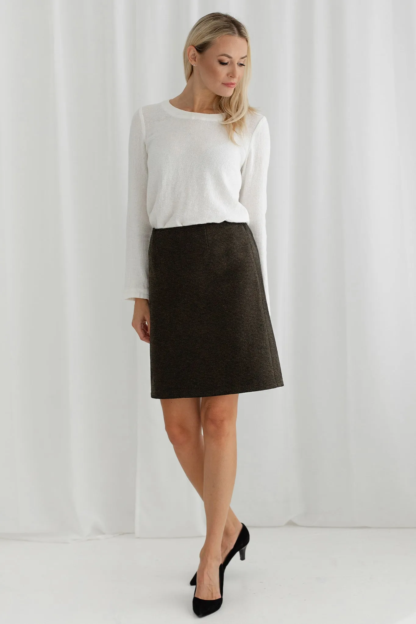 Short wool skirt Nina