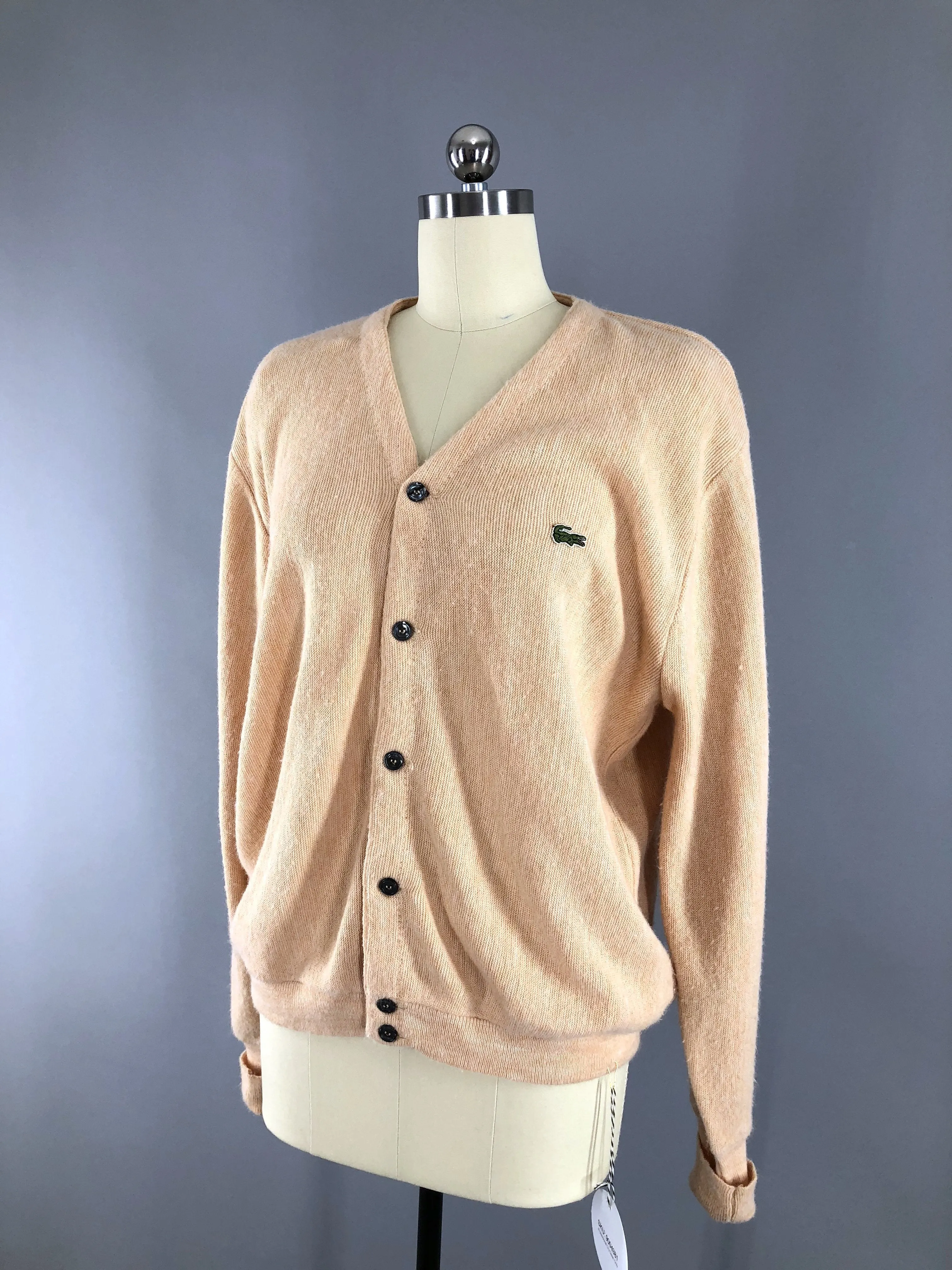 Vintage 1960s IZOD Cardigan Sweater / Apricot Peach