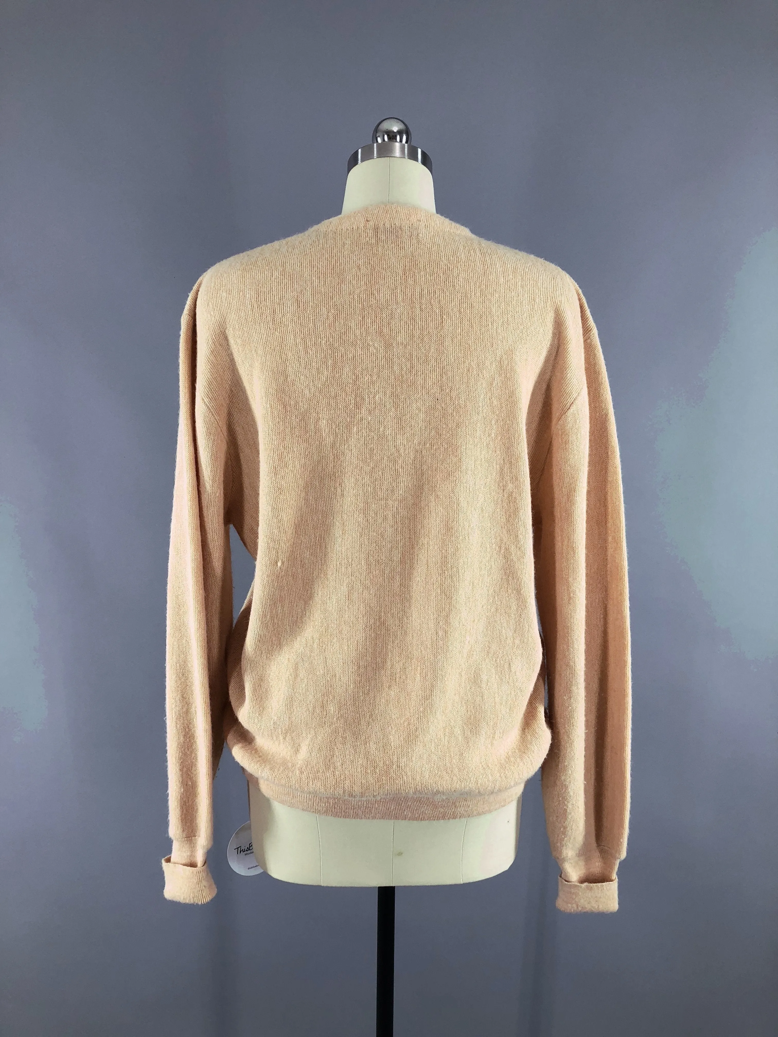 Vintage 1960s IZOD Cardigan Sweater / Apricot Peach